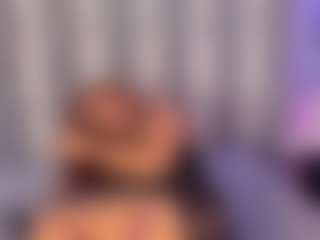 DannaGlow's Live Sex Cam Show