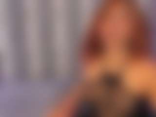 DannaGlow's Live Sex Cam Show