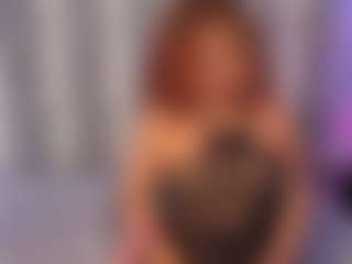 DannaGlow's Live Sex Cam Show