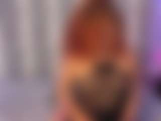 DannaGlow's Live Sex Cam Show