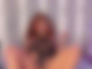 DannaGlow's Live Sex Cam Show