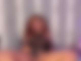 DannaGlow's Live Sex Cam Show