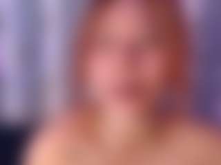 Live cam show with DannaGlow - Red Hair Shaved Pussy on UwU Esports