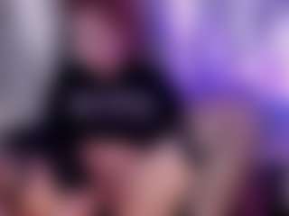 DannaGlow's Live Sex Cam Show