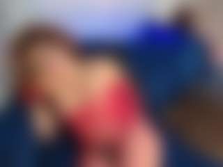 DannaGlow's Live Sex Cam Show