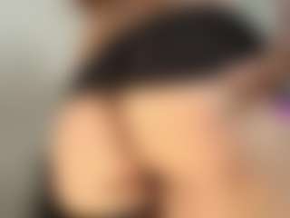 DannaGlow's Live Sex Cam Show