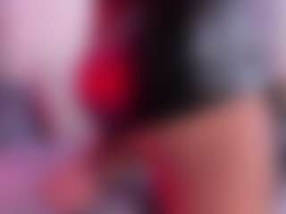 ElenaaFoster's Live Sex Cam Show