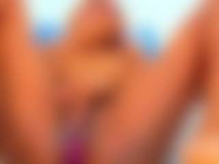 francesca-doll's Live Sex Cam Show