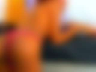 Live cam show with francesca-doll - Deepthroat on CamClone