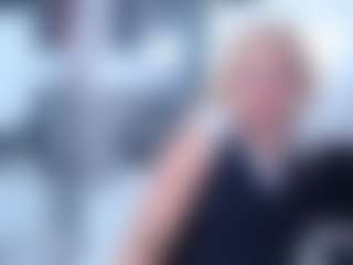 HunterBella's Live Sex Cam Show