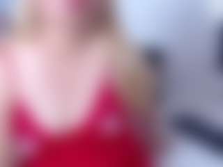 Live cam show with HunterBella - Erotic Dance on Fling VIP Chat