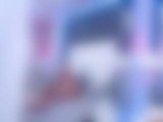 HunterBella MILF webcam performer live streaming