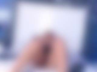 HunterBella's Live Sex Cam Show