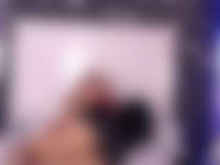 Live cam show with HunterBella - Mature on Fapmatic.com