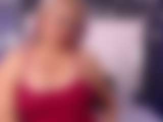 Live cam show with HunterBella - Middle Aged on Fling VIP Chat