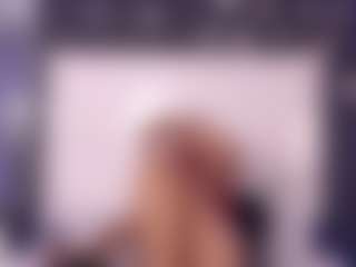 Live cam show with HunterBella - Blonde Hair Middle Aged on Fling VIP Chat