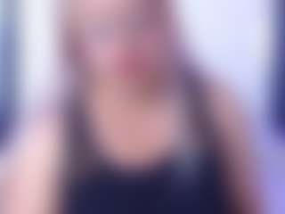 Live cam show with HunterBella - Middle Aged on Camsoda