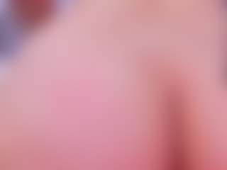 Live cam show with Luna-Alhara - Double Penetration on sexylive.show
