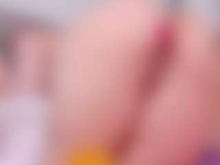 Live cam show with Luna-Alhara - Fuck Machine on https://playwithruby.com