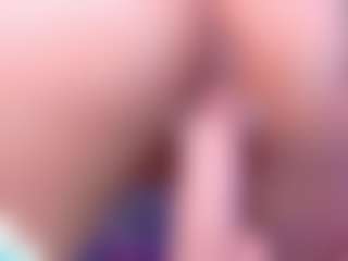 Live cam show with Luna-Alhara - Average on madthumbs
