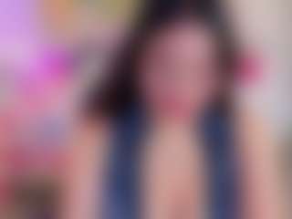 Live cam show with mariana-tay - Middle Aged on fapnchat