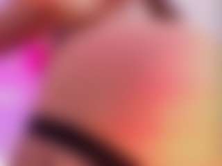 Live cam show with mariana-tay - Nipple Piercings on Camsoda
