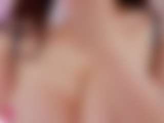 Live cam show with mariana-tay - Petite MILF on Fling VIP Chat