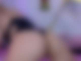 Live cam show with pretty-tay - Blowjob on justonemore.cc