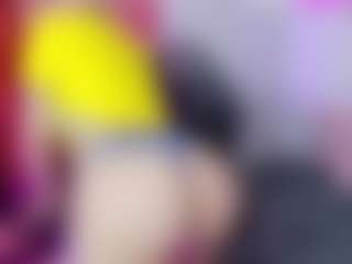 pretty-tay's Live Sex Cam Show