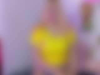 pretty-tay's Live Sex Cam Show