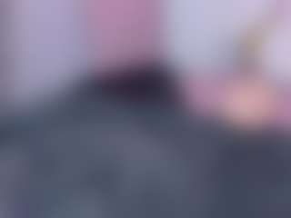 pretty-tay's Live Sex Cam Show