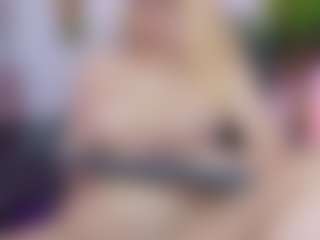 pretty-tay's Live Sex Cam Show