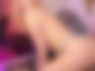 Live cam show with pretty-tay - Twitter on Camsoda