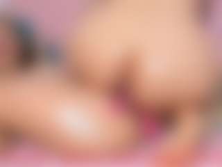 Space-Cutegiirls's Live Sex Cam Show