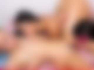 Space-Cutegiirls's Live Sex Cam Show
