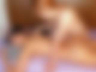 Space-Cutegiirls's Live Sex Cam Show
