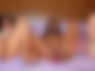 Space-Cutegiirls's Live Sex Cam Show