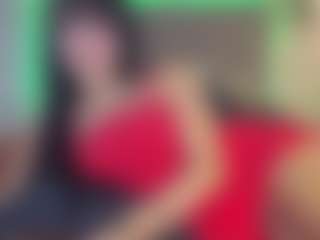 Live cam show with SweetBlaire - Average on Uber Horny