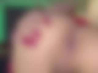 Live cam show with SweetBlaire - No Smoking on Fling VIP Chat
