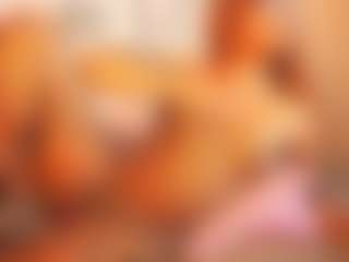 Wanda-blue's Live Sex Cam Show