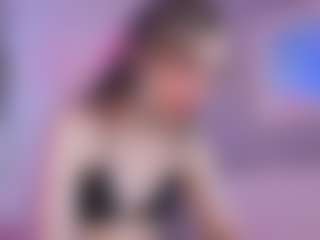 Live cam show with Wanda - Spank on Gym Cam Girls