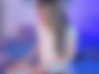 Live cam show with Wanda - Cute on crypto-cams