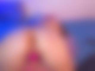 Wanda's Live Sex Cam Show