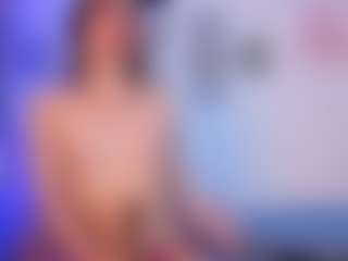 Live cam show with Wanda - Blonde Hair on Mixed Magazine Live