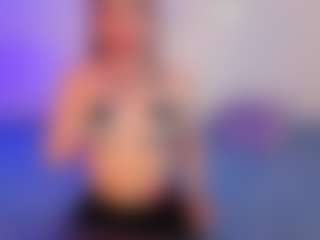 Wanda's Live Sex Cam Show