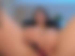 ZoeMillerx's Live Sex Cam Show