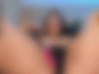 ZoeMillerx's Live Sex Cam Show