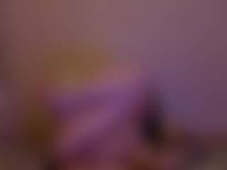 ZoeMillerx's Live Sex Cam Show