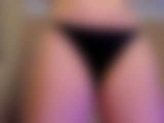 Live cam show with ZoeMillerx - Domination on Livezox