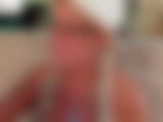 AnnaCoolidge MILF webcam performer live streaming
